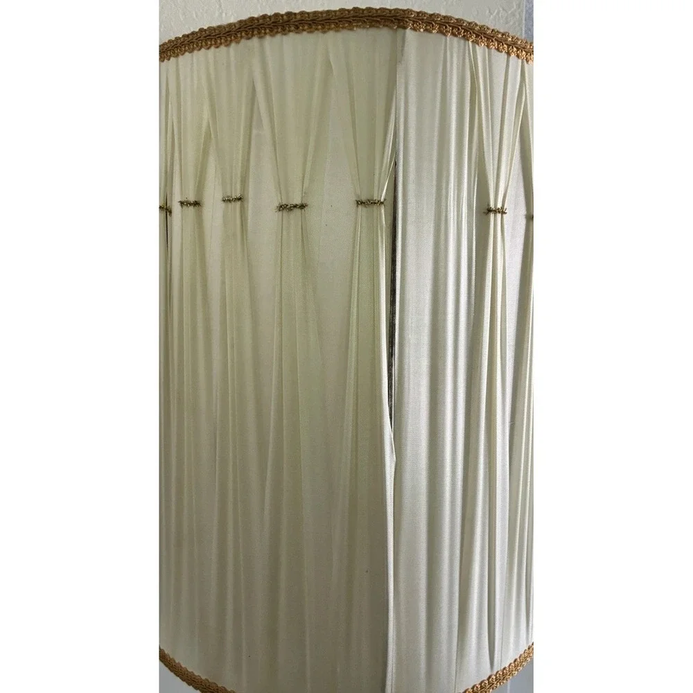 Vintage Hollywood Regency Table Lamp Etched Glass Gold Base Cream MCM 37